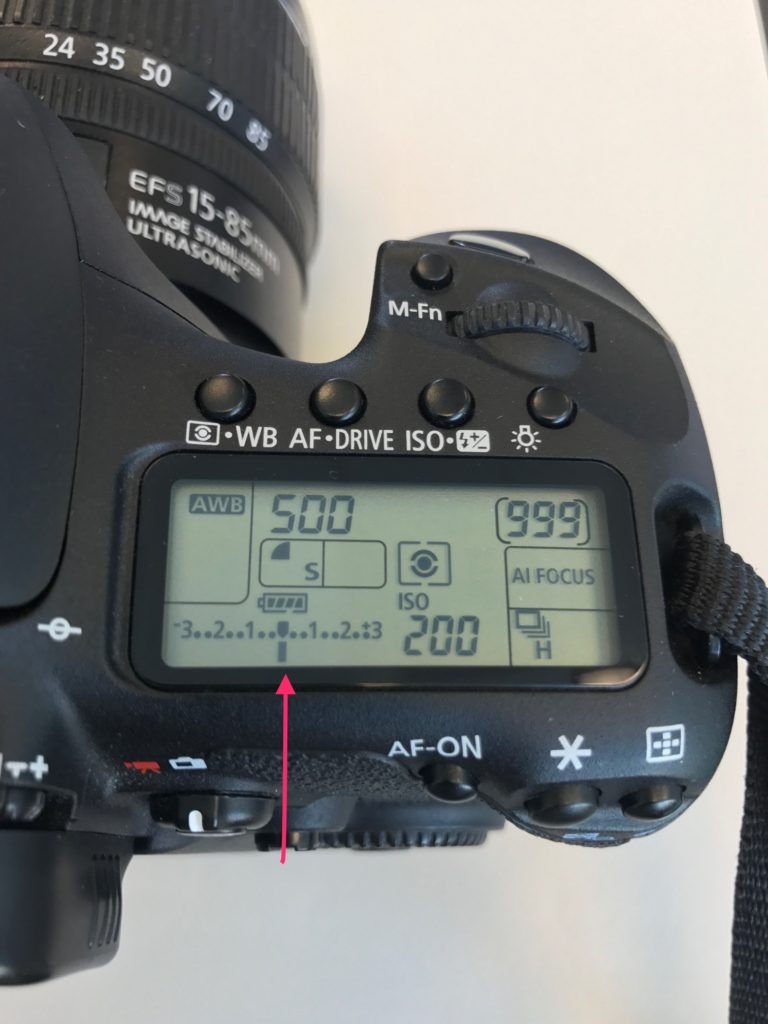 dslr camera settings for different situations